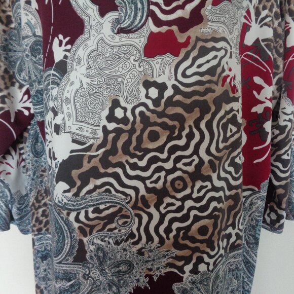 Chico's Paisley Cheetah Print V-Neck Tunic Top Size 3 (XL) - Picture 4 of 9
